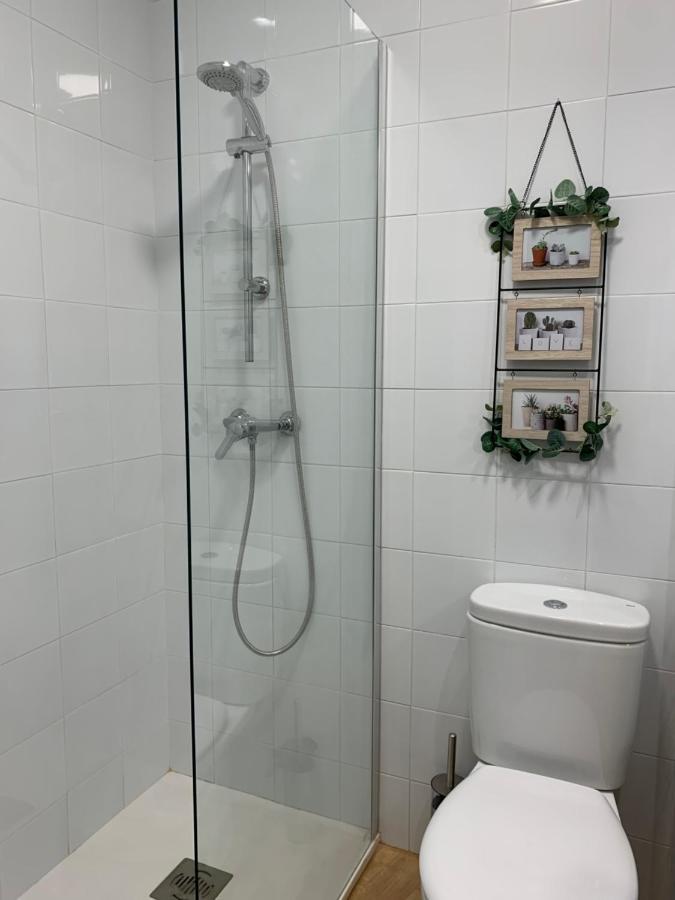 Apartamentos Santullano 1 Oviedo Eksteriør bilde