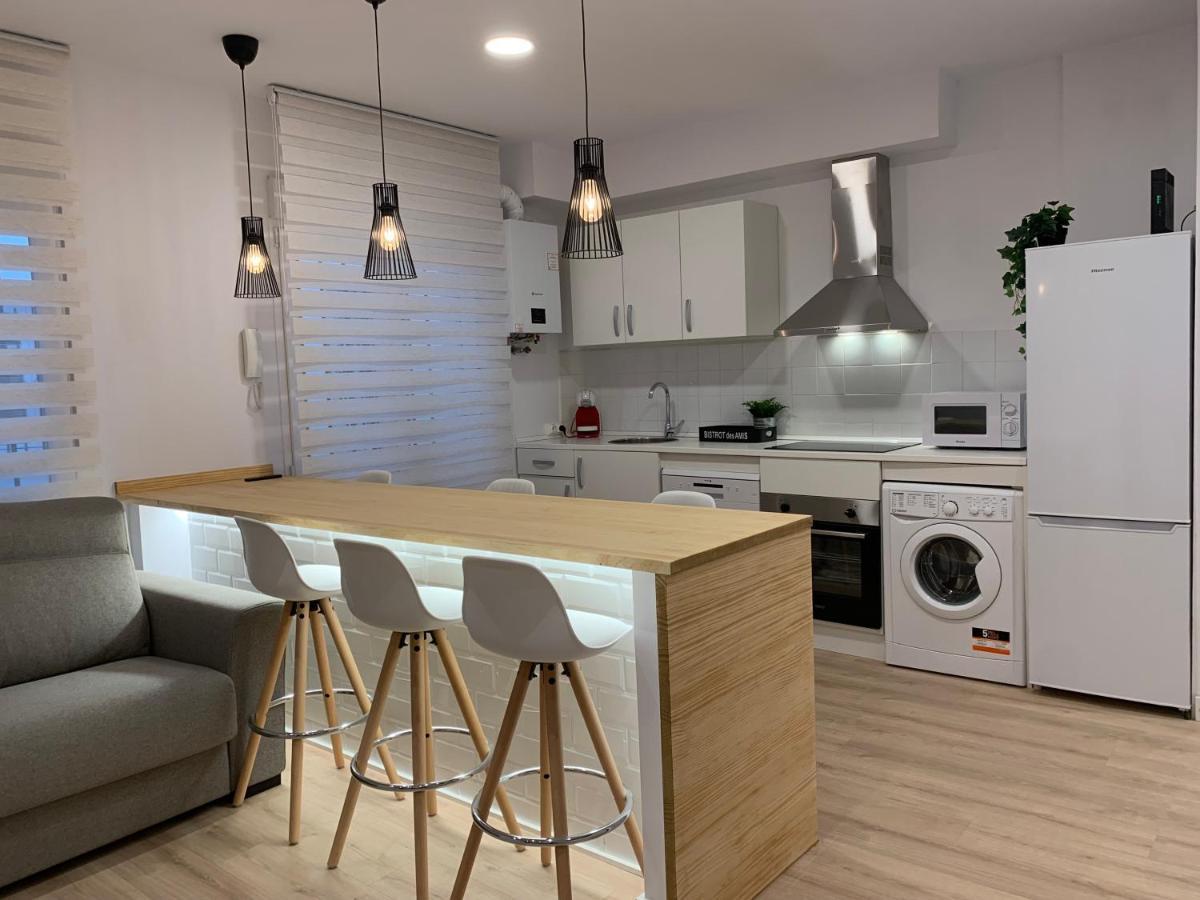 Apartamentos Santullano 1 Oviedo Eksteriør bilde
