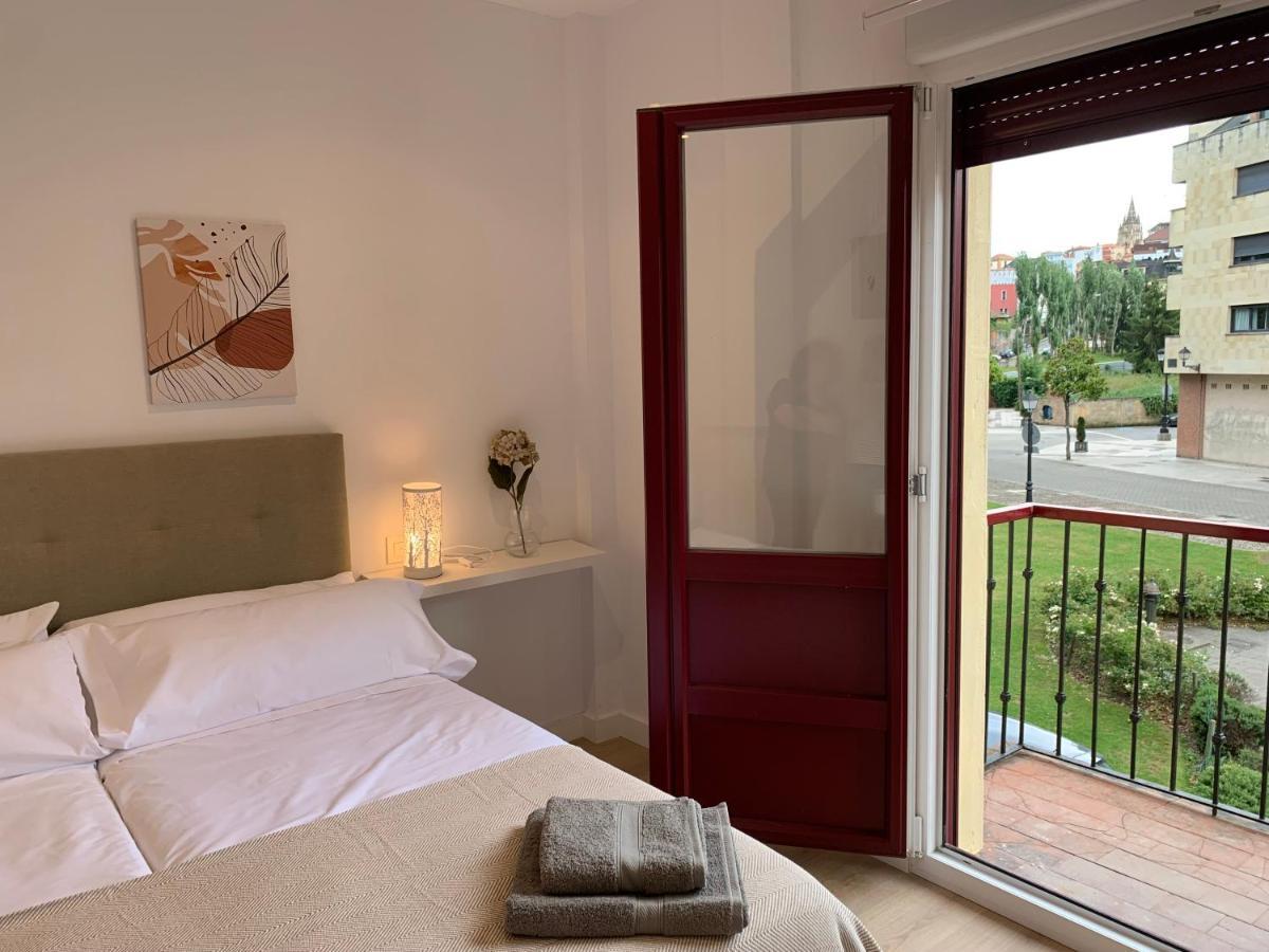 Apartamentos Santullano 1 Oviedo Eksteriør bilde
