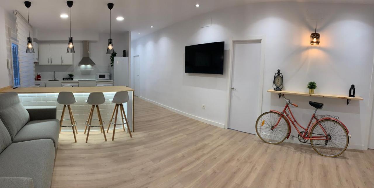 Apartamentos Santullano 1 Oviedo Eksteriør bilde